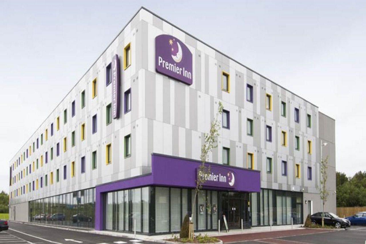 Premier Inn London Stansted Airport Stansted Mountfitchet Exterior photo